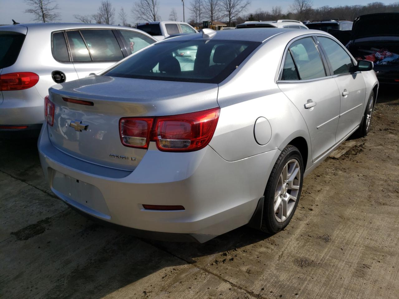 Photo 4 from auction – 2016 CHEVROLET MALIBU LIM with VIN 1G11C5SA4GF158078