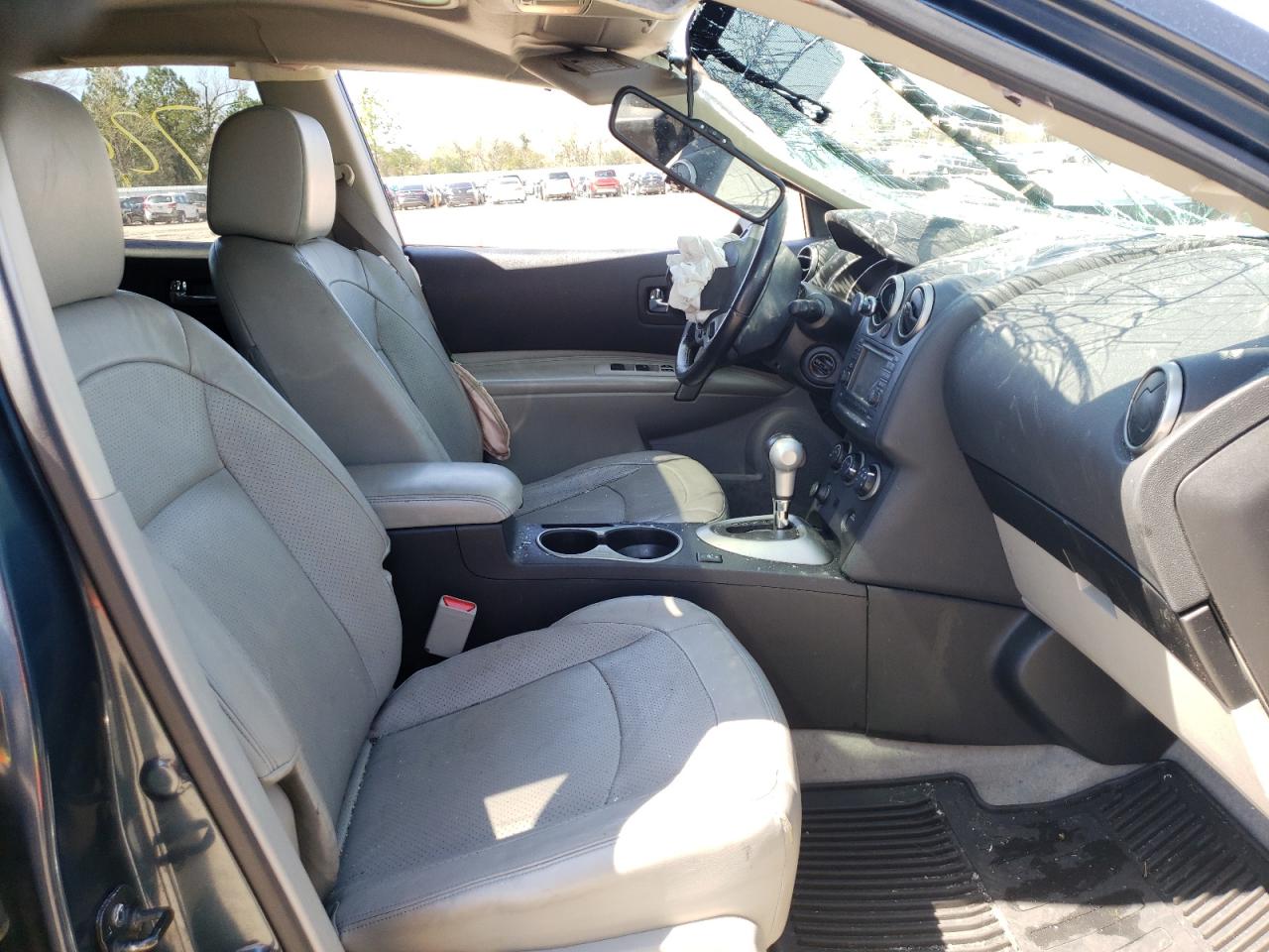 Photo 5 from auction – 2013 NISSAN ROGUE S with VIN JN8AS5MT2DW013727