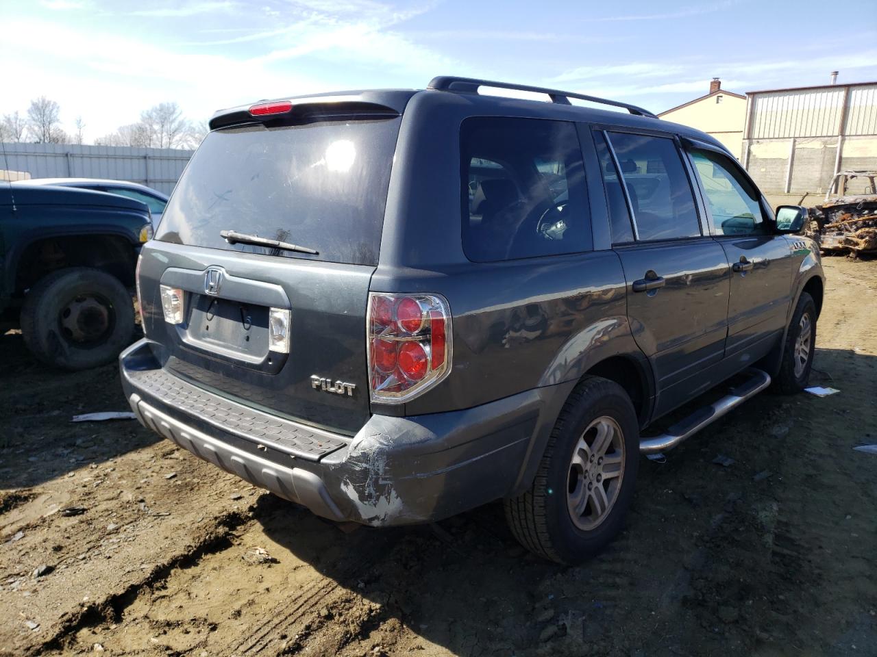 Photo 4 from auction – 2003 HONDA PILOT EXL with VIN 2HKYF18633H571974