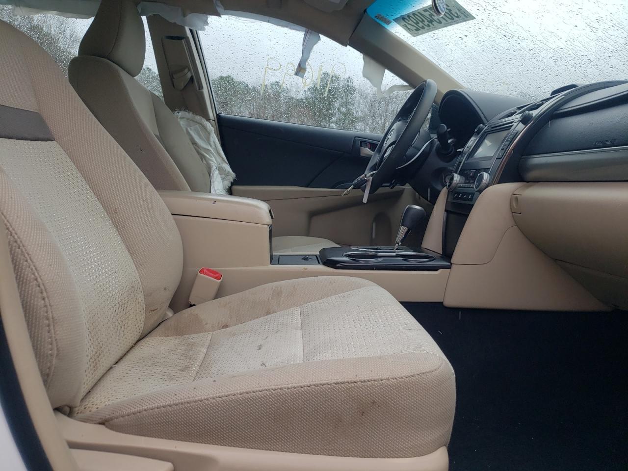 Photo 5 from auction – 2014 TOYOTA CAMRY L with VIN 4T1BF1FK2EU430792