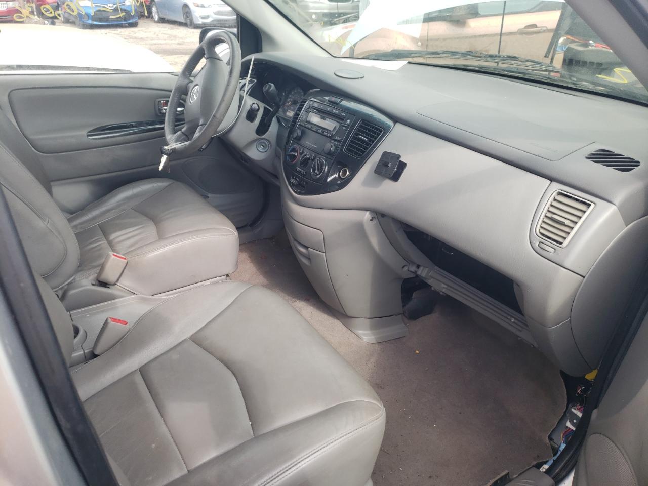 Photo 5 from auction – 2003 MAZDA MPV WAGON with VIN JM3LW28J630352810