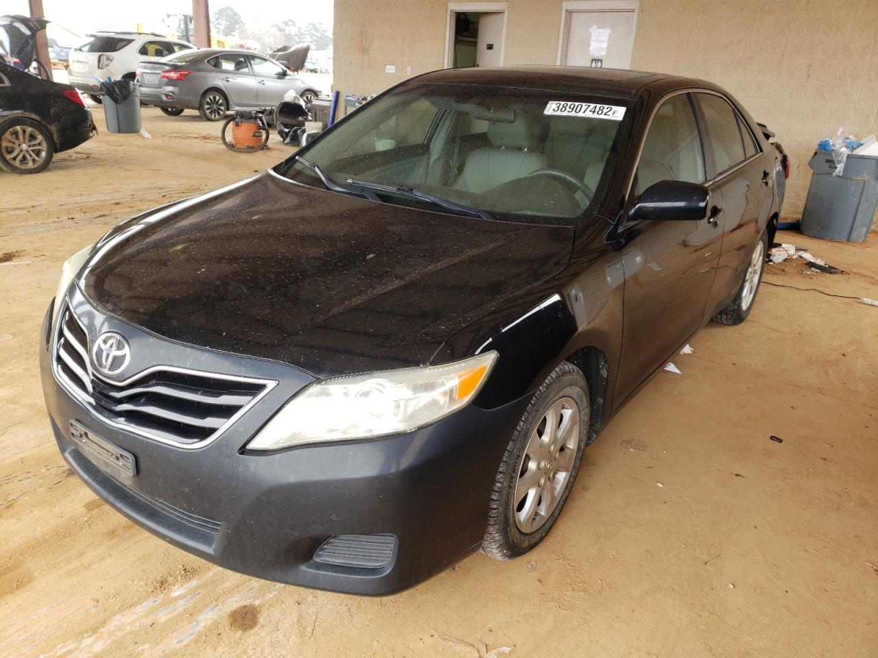 Photo 2 from auction – 2011 TOYOTA CAMRY BASE with VIN 4T1BF3EKXBU178136
