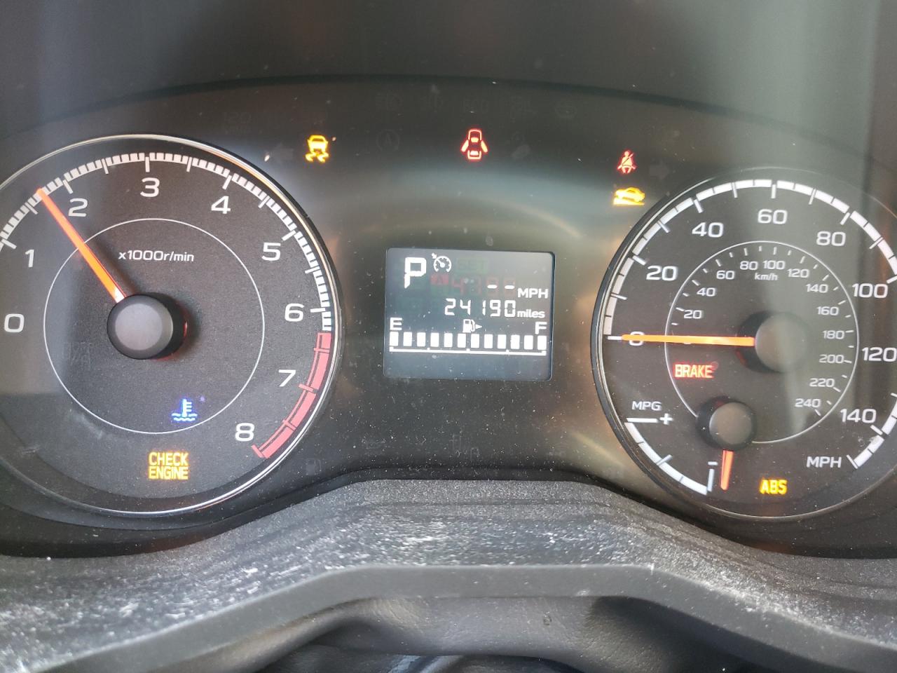 Photo 8 from auction – 2018 SUBARU CROSSTREK with VIN JF2GTACC5J8337379
