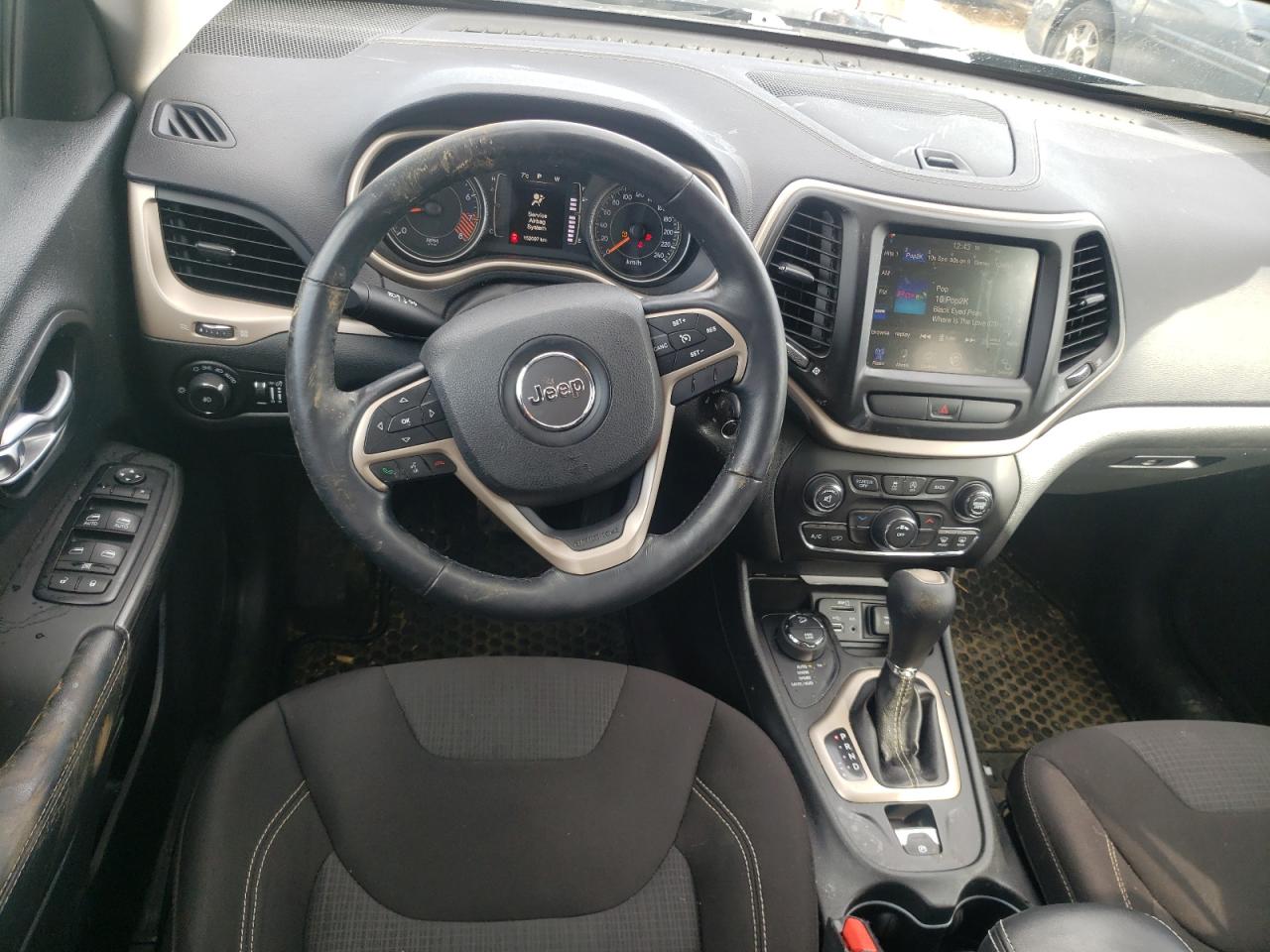 Photo 9 from auction – 2015 JEEP CHEROKEE L with VIN 1C4PJMCS0FW650551