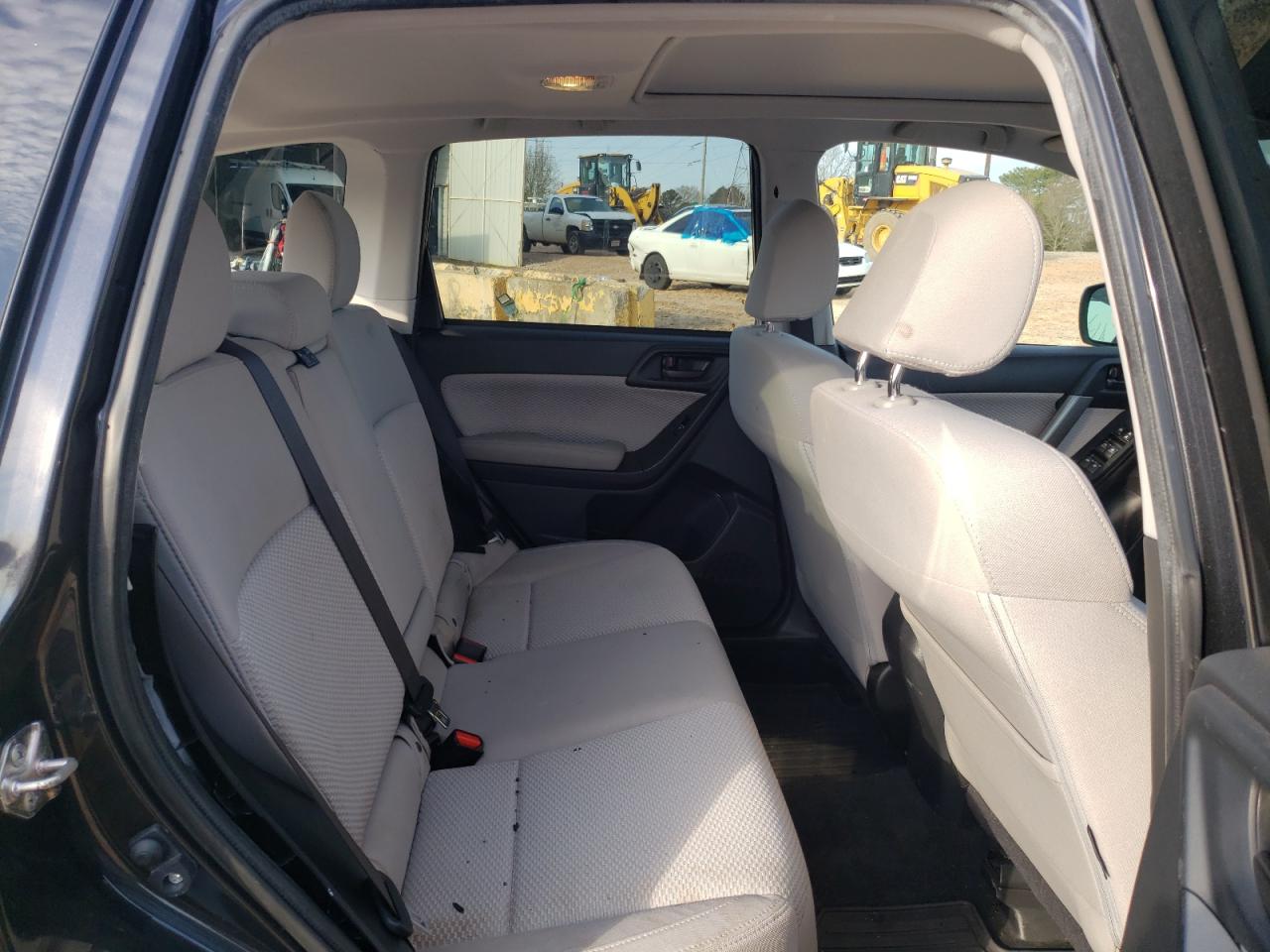 Photo 6 from auction – 2017 SUBARU FORESTER 2 with VIN JF2SJAEC3HH569826