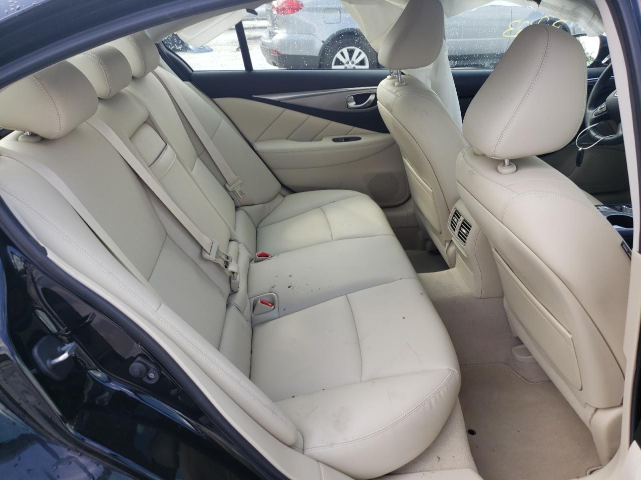 Photo 6 from auction – 2017 INFINITI Q50 PREMIU with VIN JN1EV7AR0HM831082