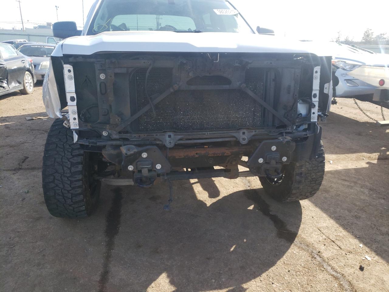 Photo 9 from auction – 2014 CHEVROLET SILVERADO with VIN 3GCUKREC8EG329034