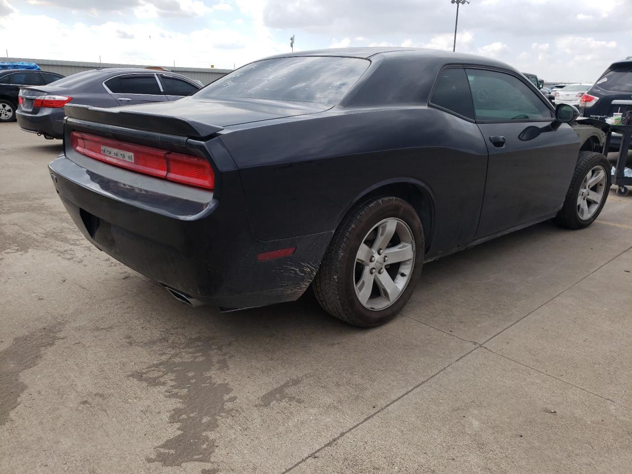 Photo 4 from auction – 2014 DODGE CHALLENGER with VIN 2C3CDYAG4EH208465