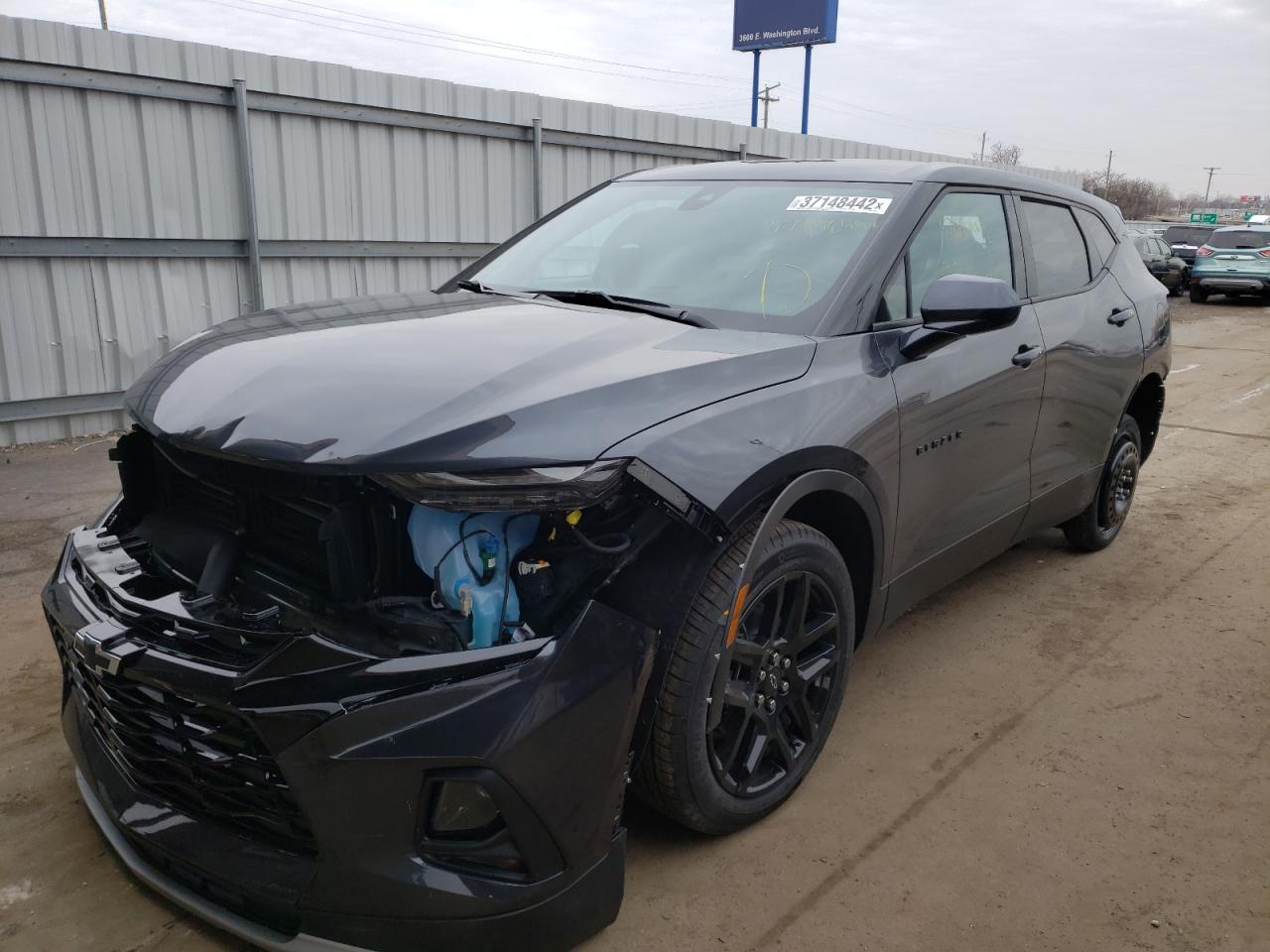 Photo 2 from auction – 2022 CHEVROLET BLAZER 2LT with VIN 3GNKBHR43NS130904