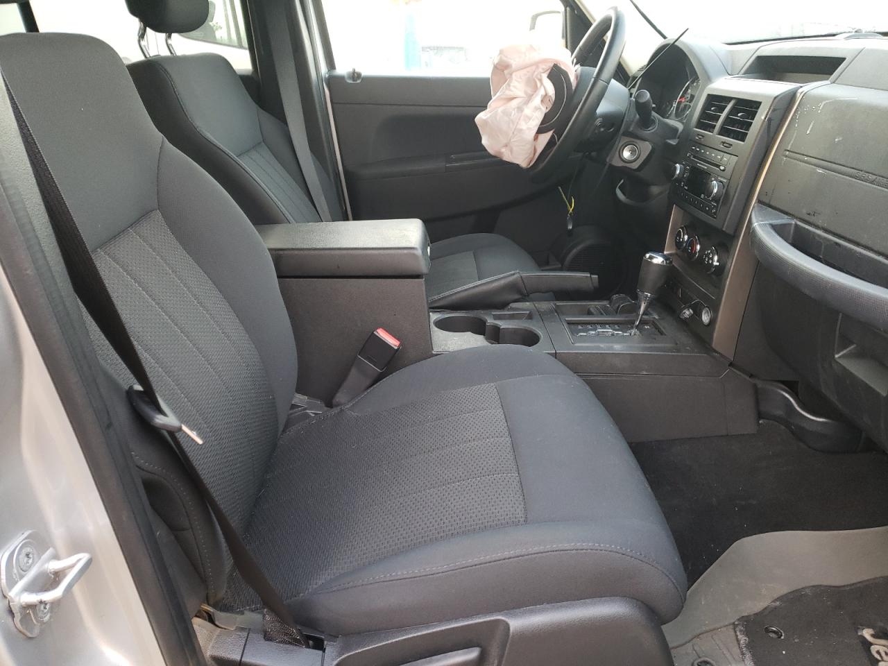 Photo 5 from auction – 2012 JEEP LIBERTY SP with VIN 1C4PJMAK7CW131396