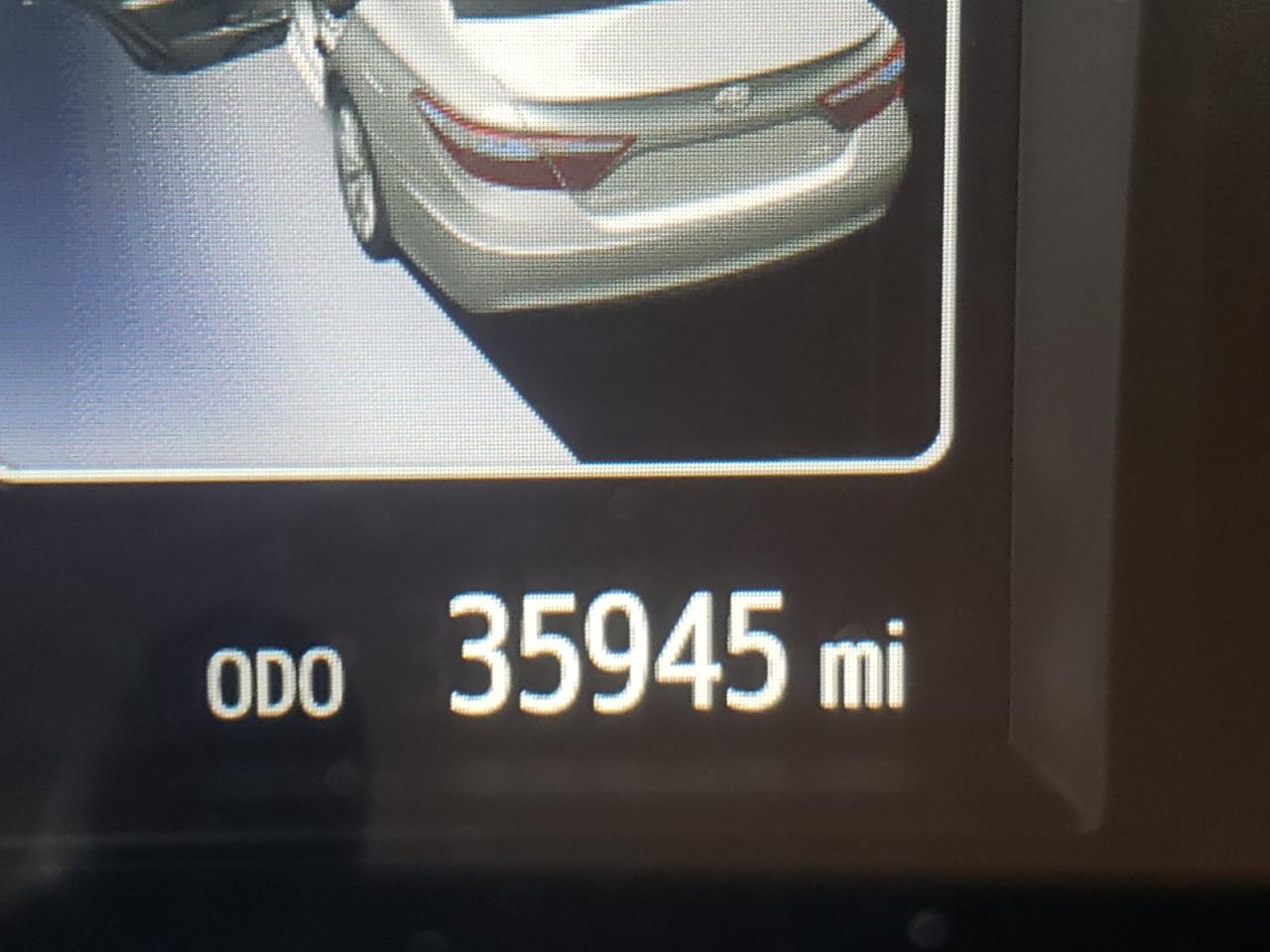 Photo 8 from auction – 2017 TOYOTA CAMRY with VIN 4T1BF1FK7HU694255