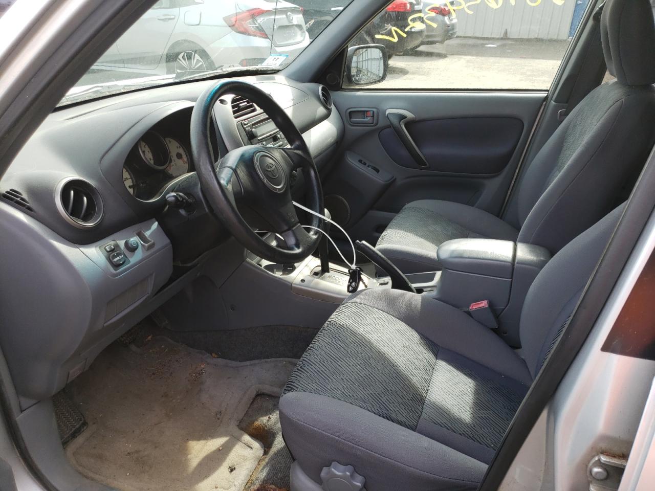 Photo 9 from auction – 2003 TOYOTA RAV4 with VIN JTEHH20VX30236724