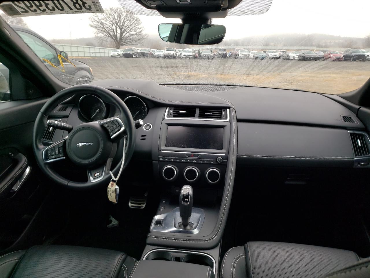 Фото 9 с аукциона – 2018 JAGUAR E-PACE R-D с VIN SADFT2GX3J1Z22732