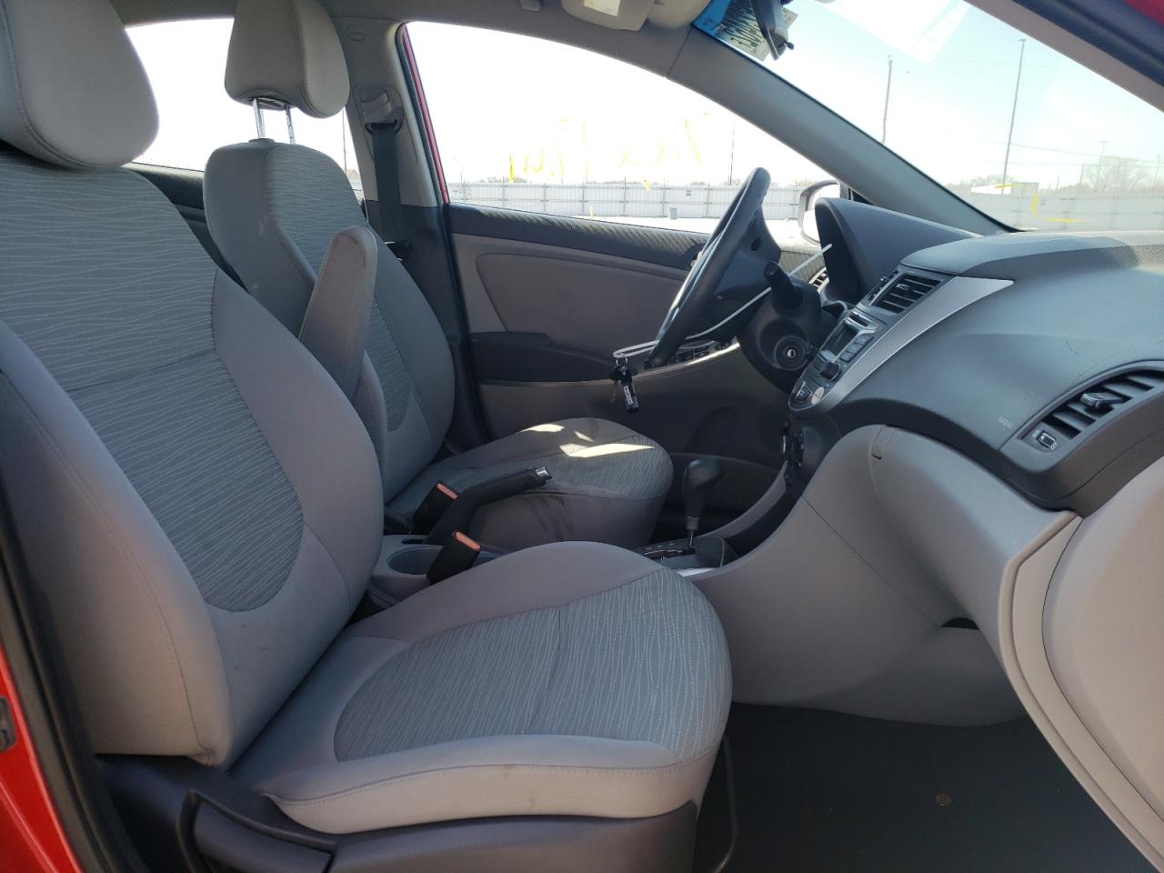 Photo 5 from auction – 2015 HYUNDAI ACCENT GLS with VIN KMHCT4AE5FU899876