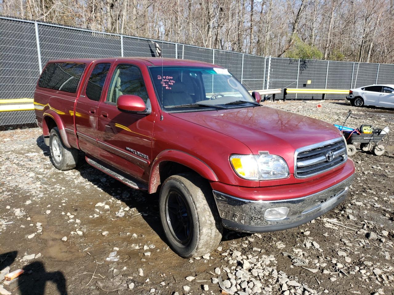TOYOTA TUNDRA ACC 2000 with VIN 5TBBT4816YS069894 - Photo from auction