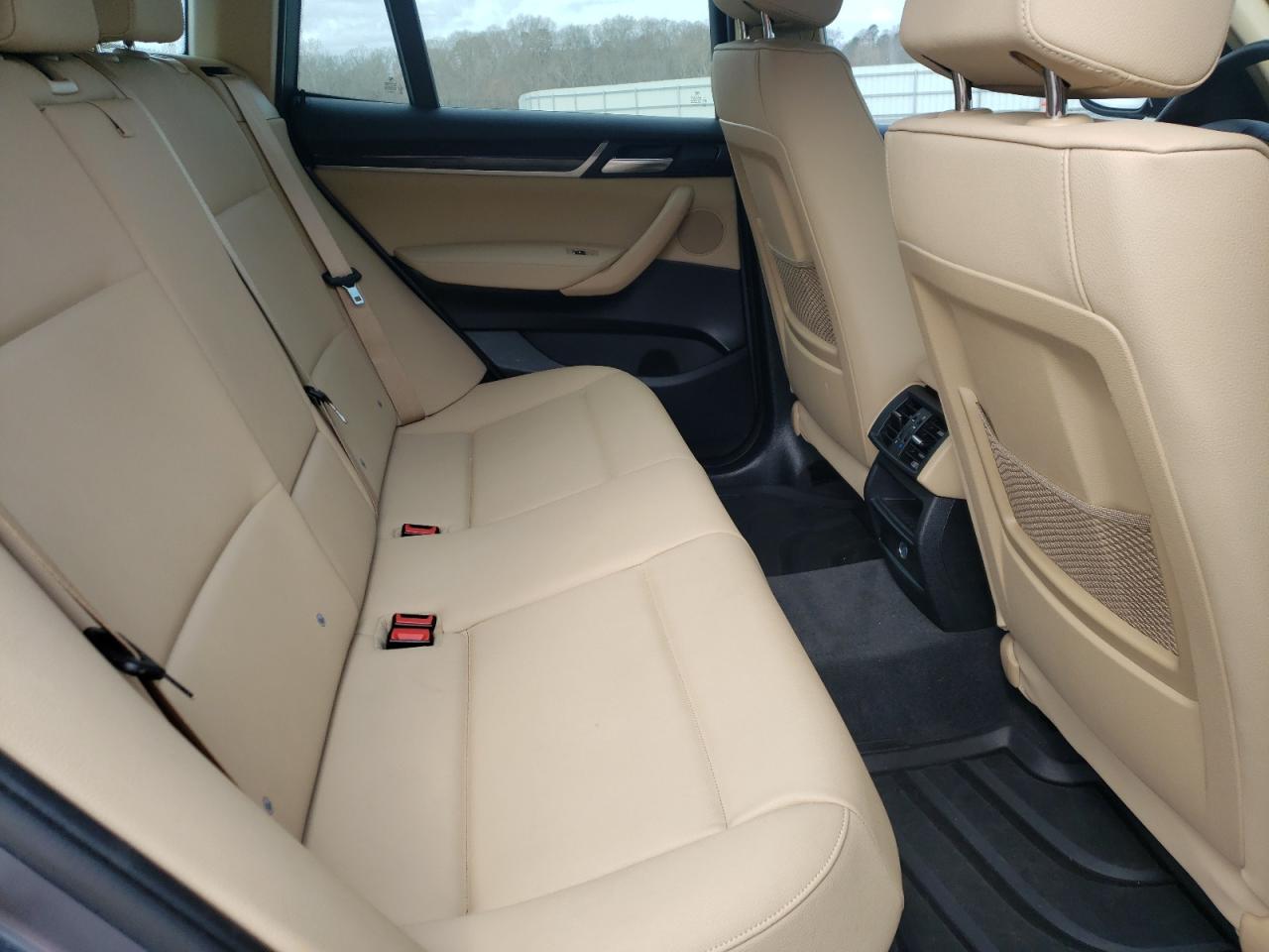 Photo 6 from auction – 2017 BMW X3 XDRIVE2 with VIN 5UXWX9C53H0T09103