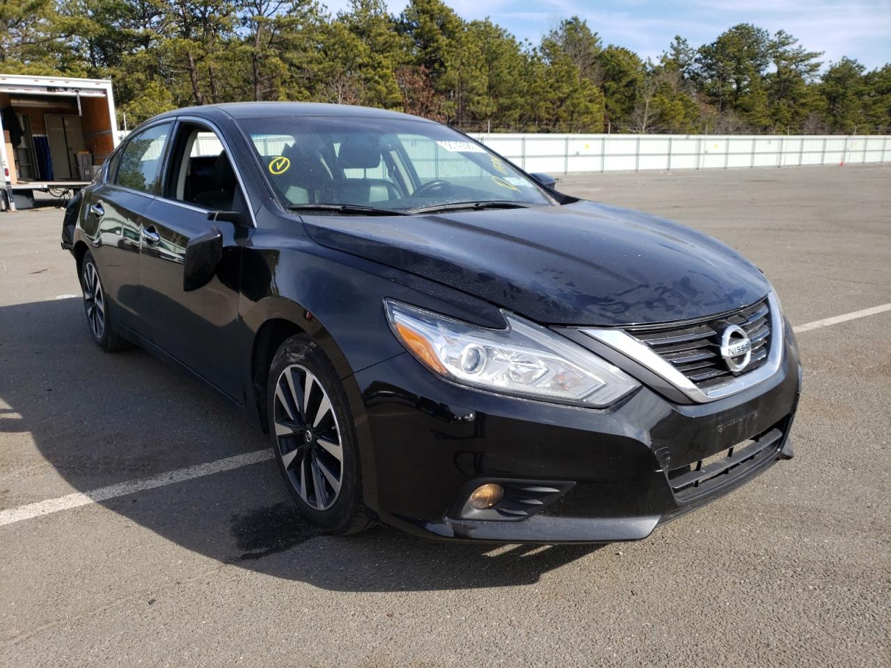 NISSAN ALTIMA 2.5 2018 with VIN 1N4AL3AP1JC172181 - Photo from auction
