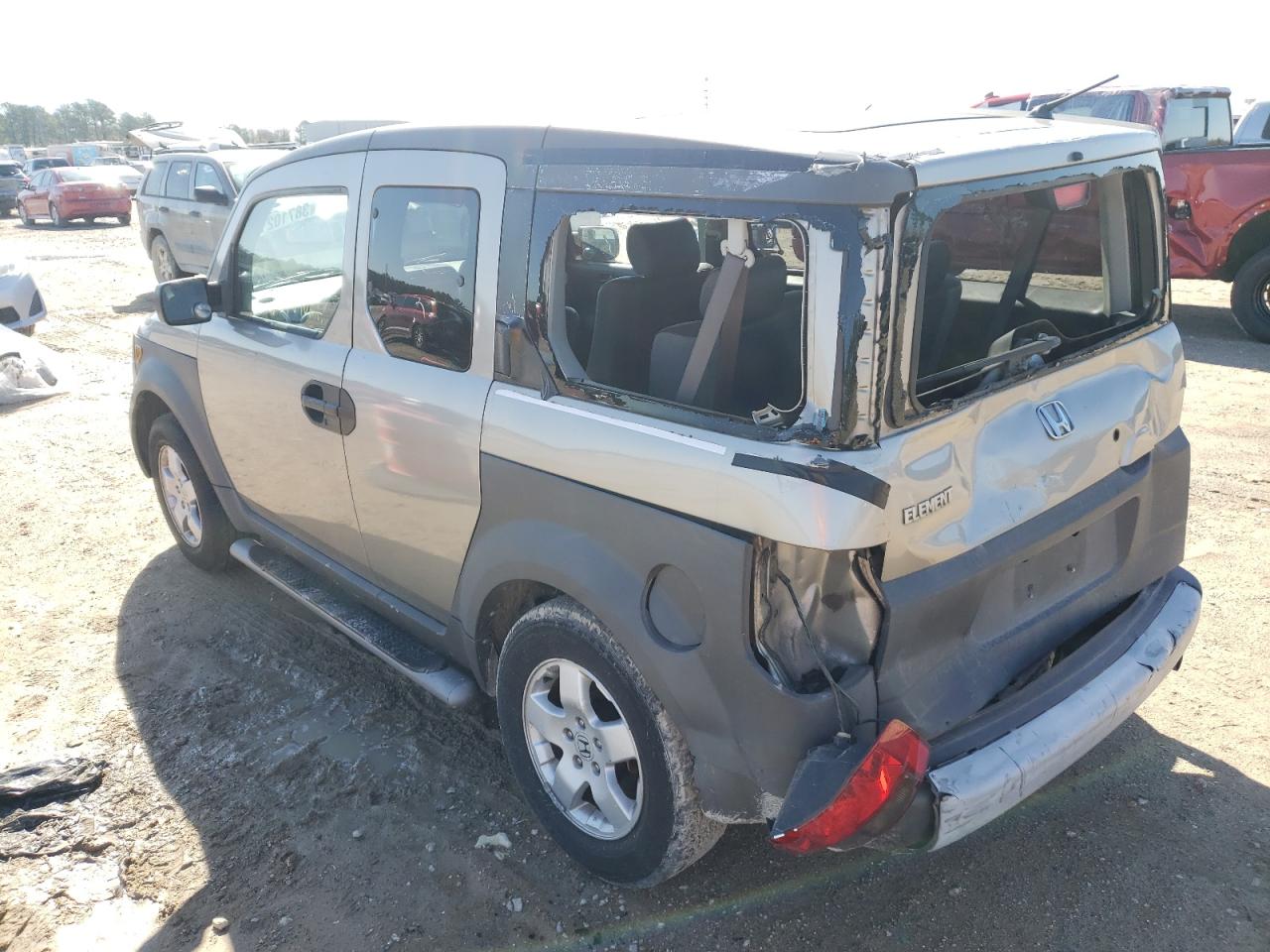 Photo 3 from auction – 2004 HONDA ELEMENT EX with VIN 5J6YH28614L034219