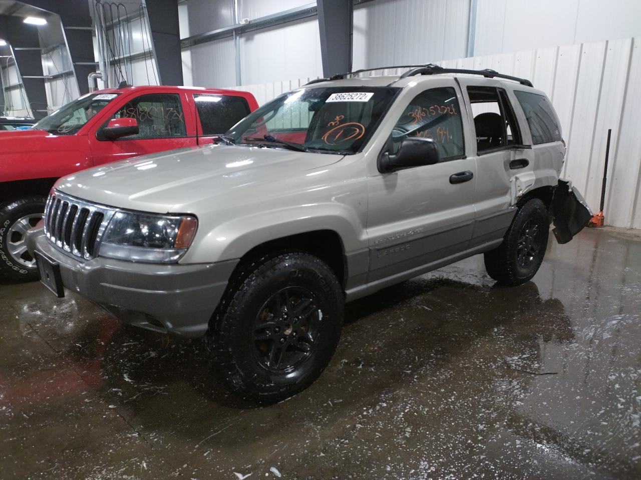 Photo 2 from auction – 2002 JEEP GRAND CHER with VIN 1J4GW48SX2C306127