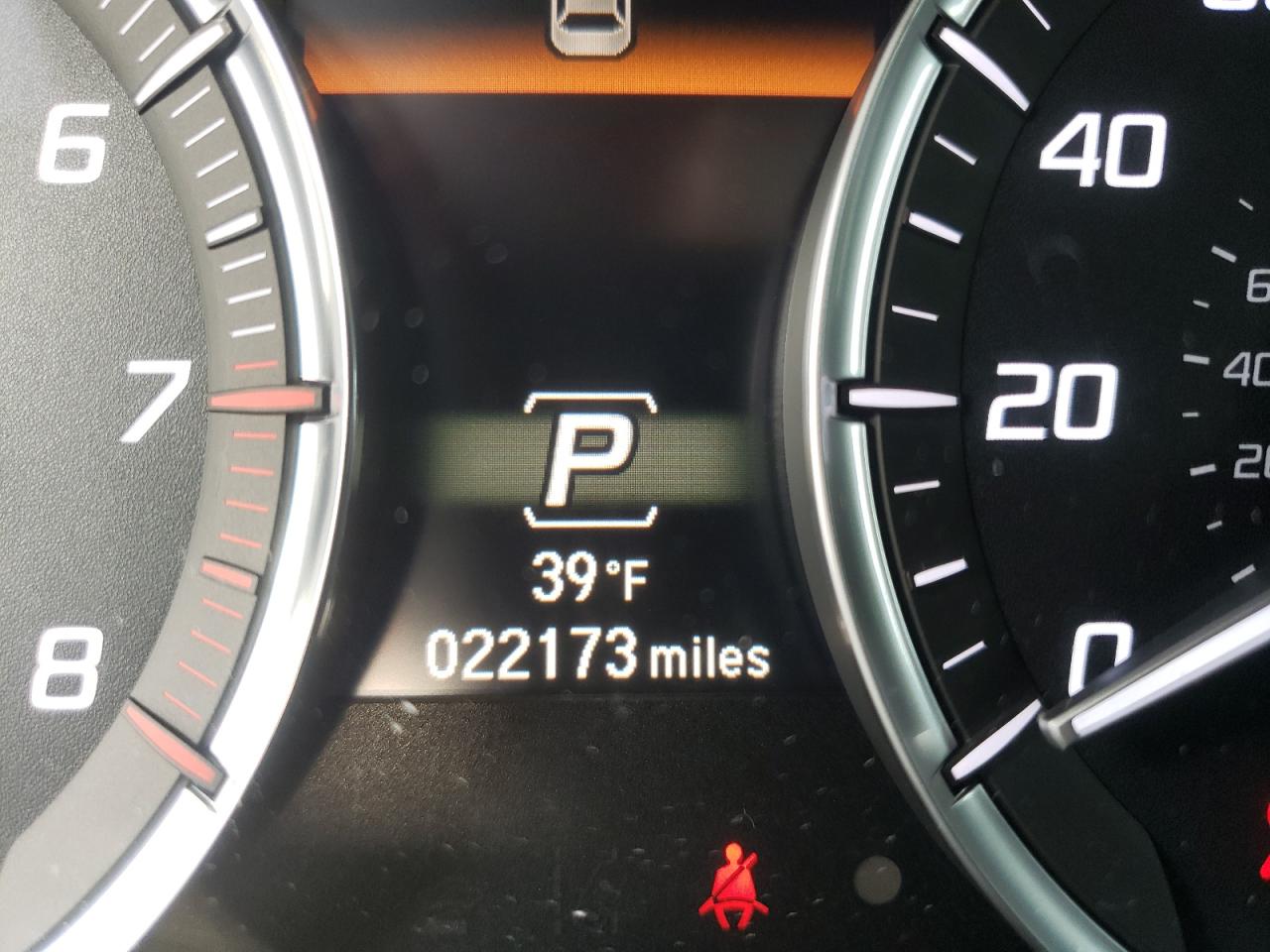 Photo 8 from auction – 2017 ACURA TLX TECH with VIN 19UUB1F56HA004677