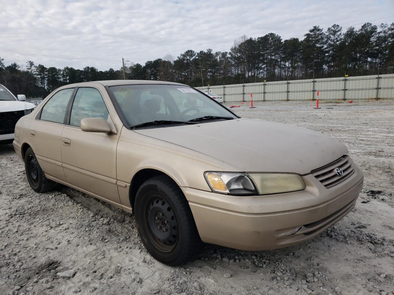 TOYOTA CAMRY CE 1997 with VIN 4T1BF22K5VU919666 - Photo from auction