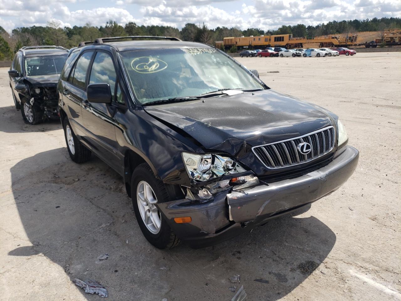 Photo 9 from auction – 2001 LEXUS RX 300 with VIN JTJHF10U710217537