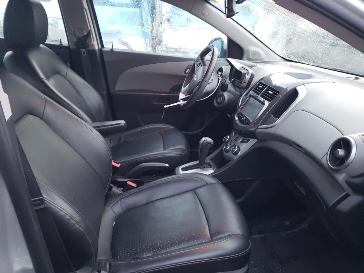 Photo 5 from auction – 2015 CHEVROLET SONIC LTZ with VIN 1G1JE5SB6F4100745