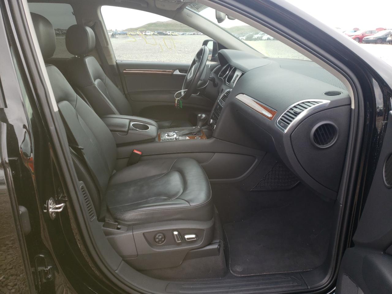 Photo 5 from auction – 2015 AUDI Q7 PREMIUM with VIN WA1CGAFE1FD023168