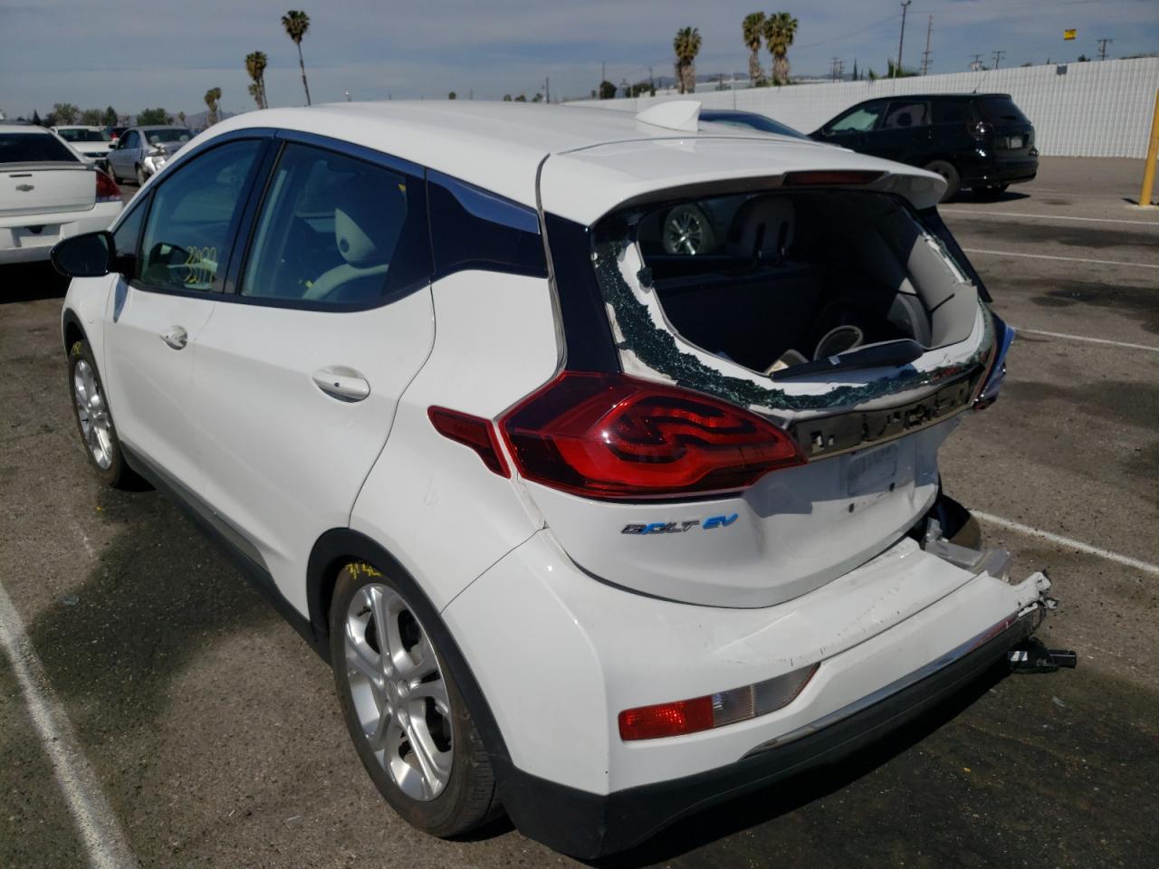 Photo 3 from auction – 2019 CHEVROLET BOLT EV LT with VIN 1G1FY6S02K4137724