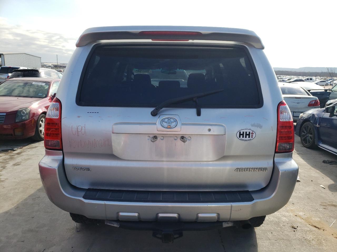 Photo 9 from auction – 2007 TOYOTA 4RUNNER SR with VIN JTEBU14R878095717