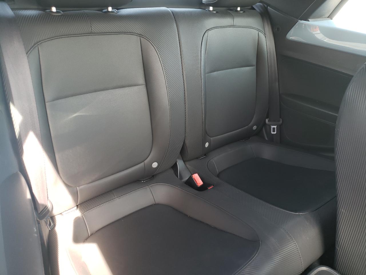 Photo 6 from auction – 2013 VOLKSWAGEN BEETLE with VIN 3VW5P7AT1DM823295