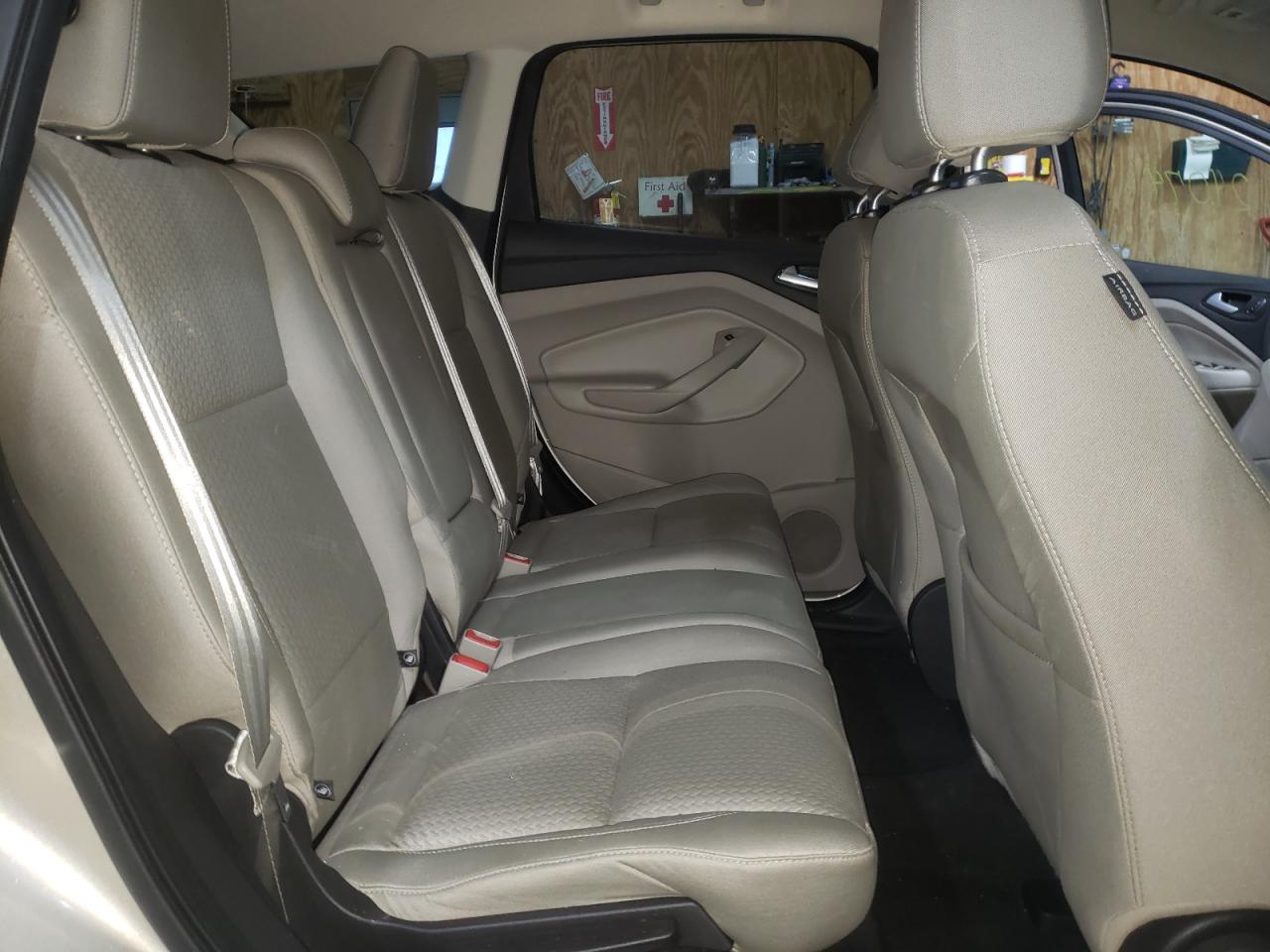 Photo 6 from auction – 2017 FORD ESCAPE SE with VIN 1FMCU9GD8HUD02182