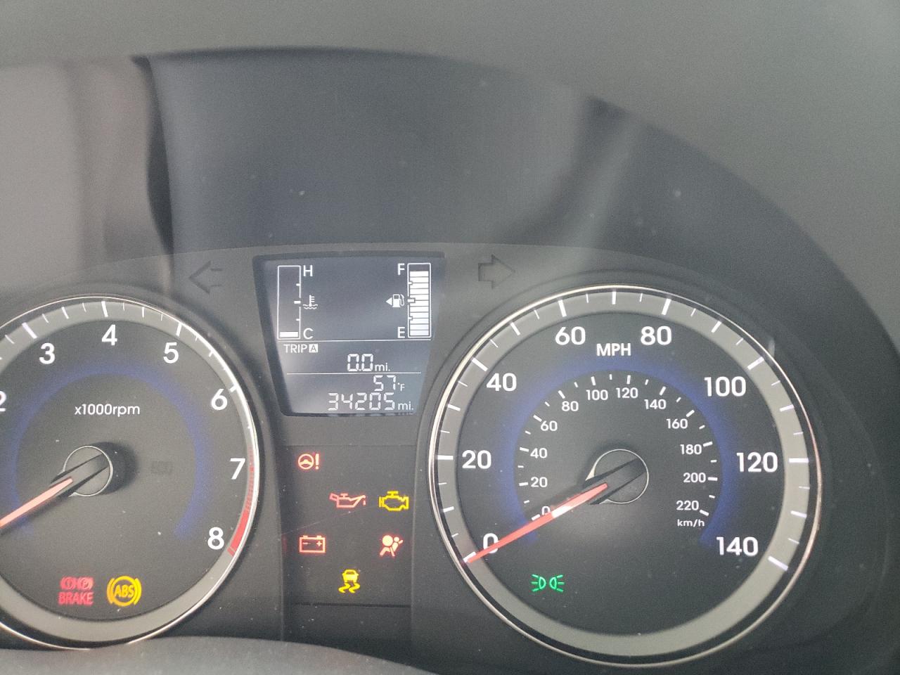 Photo 8 from auction – 2016 HYUNDAI ACCENT SE with VIN KMHCT4AE9GU151634