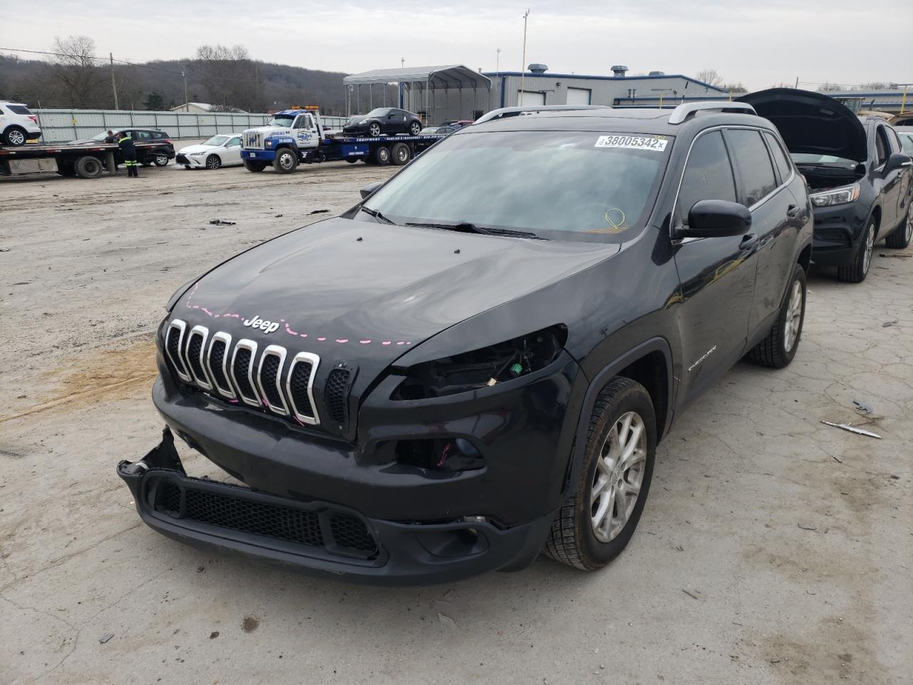 Photo 2 from auction – 2014 JEEP CHEROKEE L with VIN 1C4PJLCB7EW231377