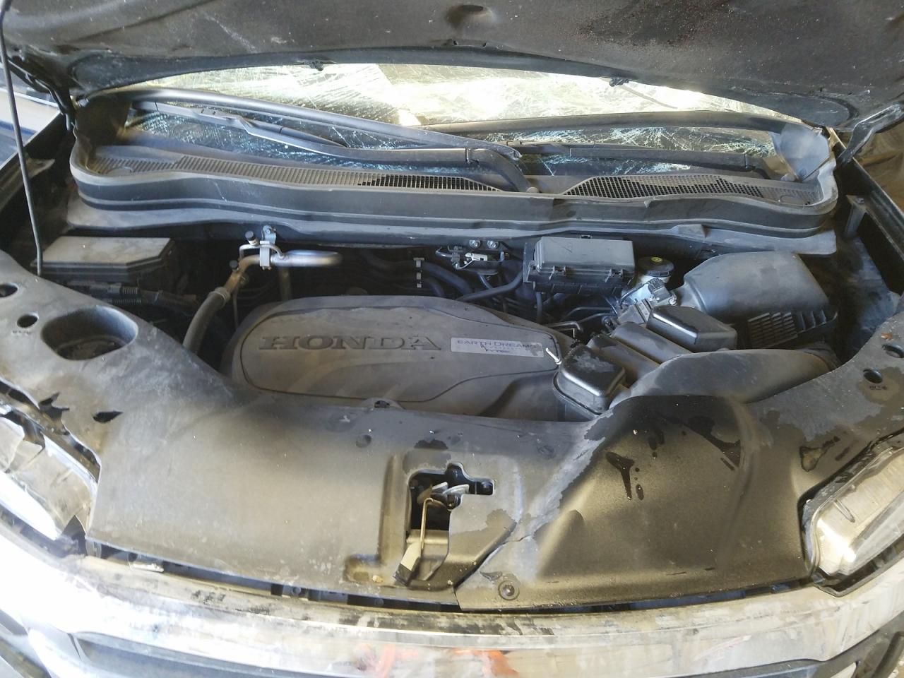 Photo 7 from auction – 2016 HONDA PILOT EXLN with VIN 5FNYF5H74GB050654