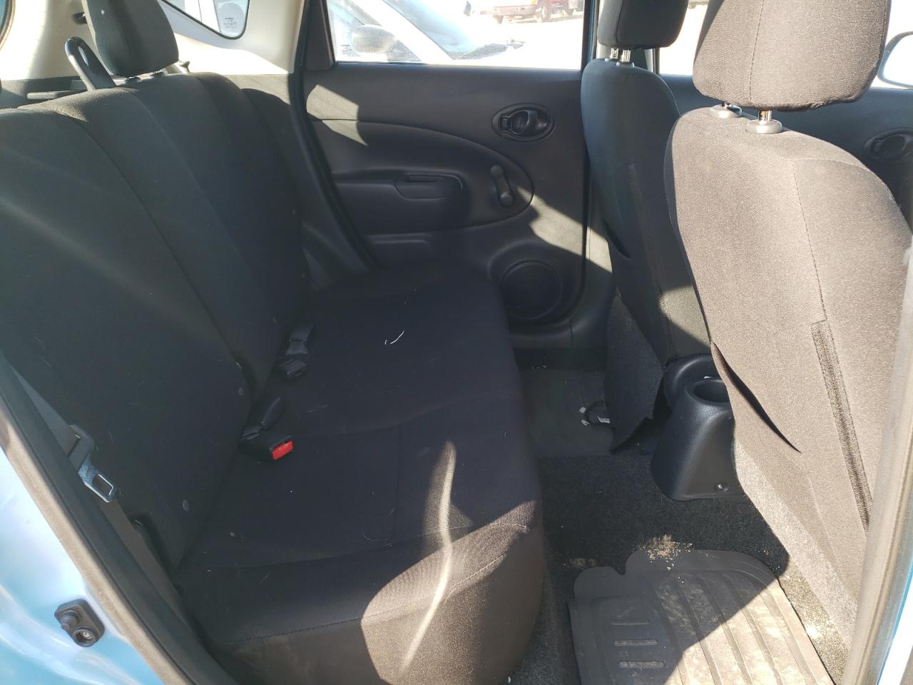 Photo 6 from auction – 2014 NISSAN VERSA NOTE with VIN 3N1CE2CP5EL431885