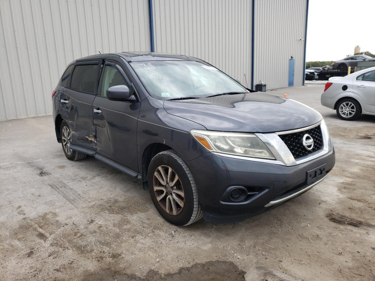 Photo 1 from auction – 2013 NISSAN PATHFINDER with VIN 5N1AR2MM6DC617163
