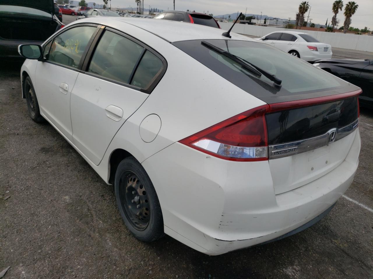 Photo 3 from auction – 2012 HONDA INSIGHT with VIN JHMZE2H37CS003066