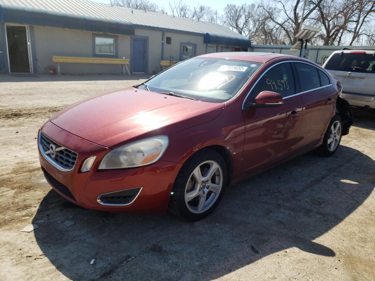 Photo 2 from auction – 2012 VOLVO S60 T5 with VIN YV1622FSXC2051162