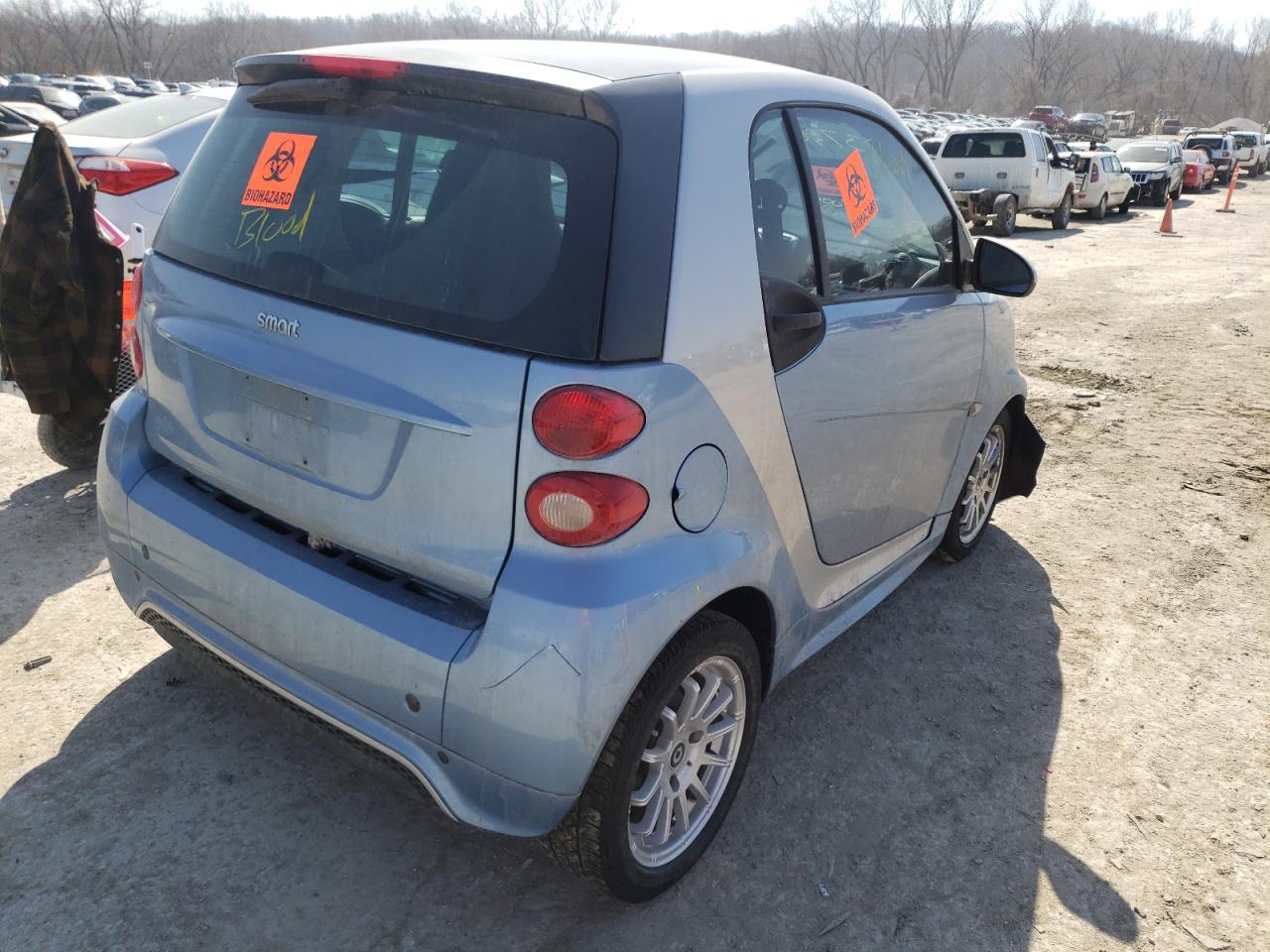 Photo 4 from auction – 2013 SMART FORTWO PUR with VIN WMEEJ3BA5DK643790