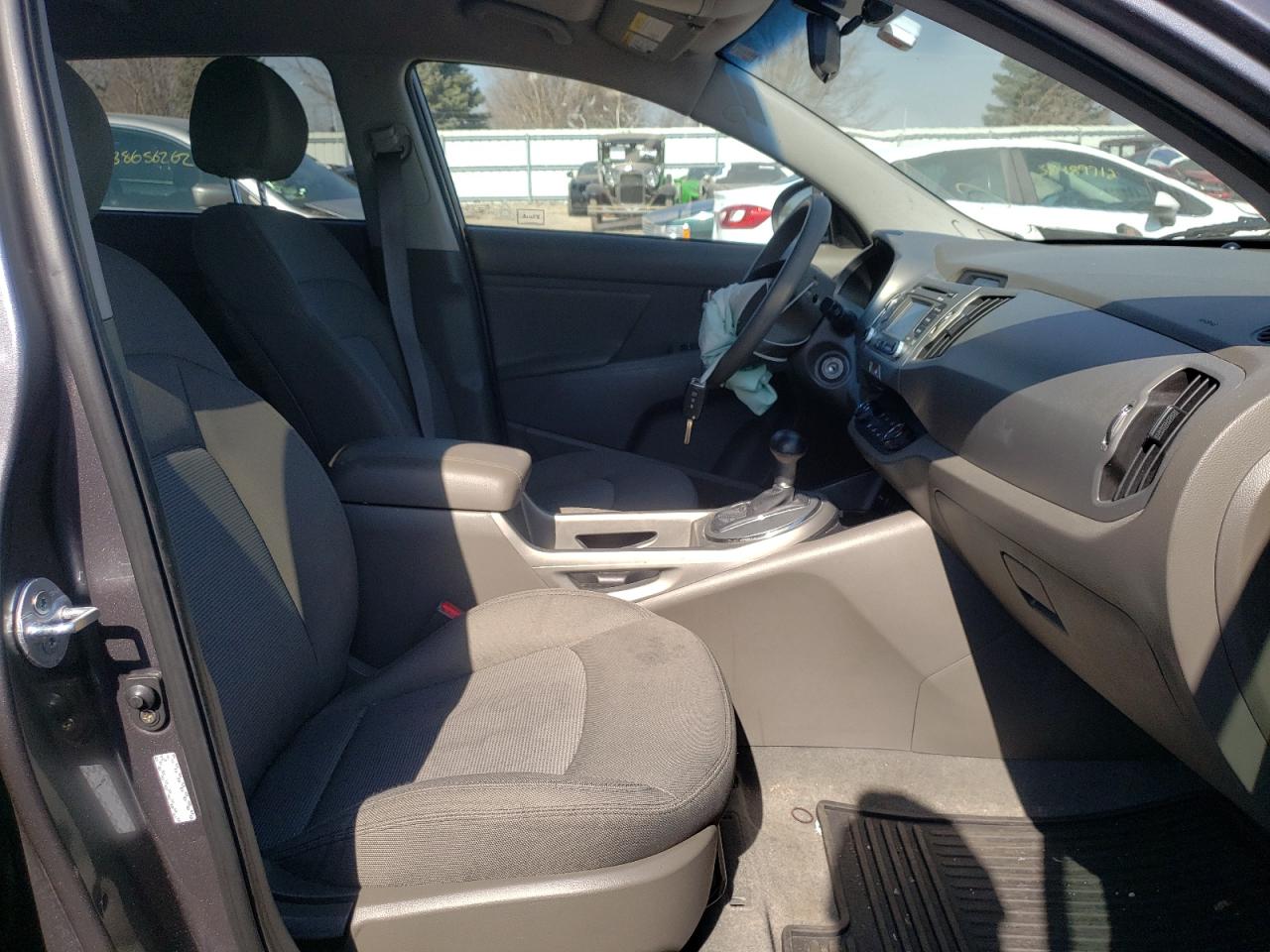 Photo 5 from auction – 2014 KIA SPORTAGE B with VIN KNDPB3AC0E7548355