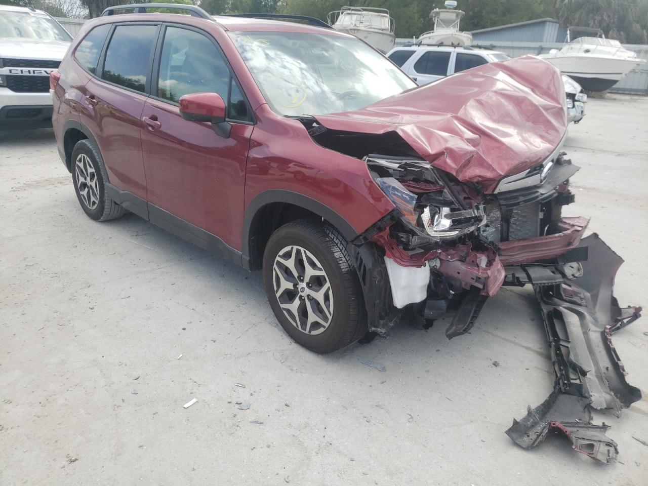 SUBARU FORESTER P 2019 with VIN JF2SKAEC7KH592904 - Photo from auction