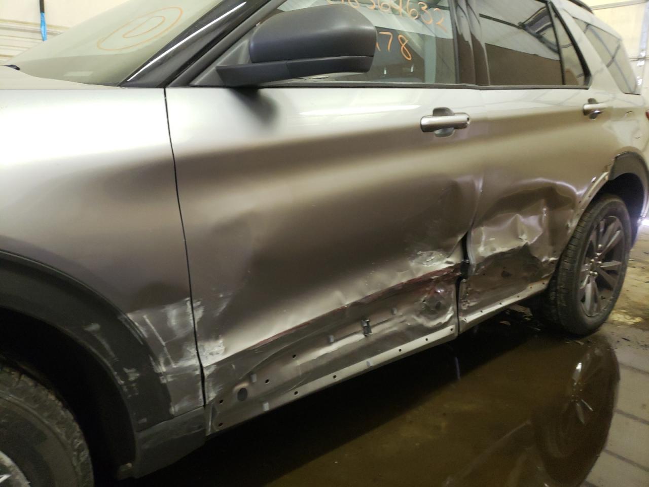 Photo 9 from auction – 2021 FORD EXPLORER X with VIN 1FMSK8DH9MGC10946