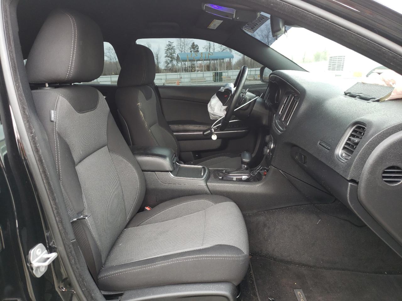 Photo 5 from auction – 2015 DODGE CHARGER SE with VIN 2C3CDXBG6FH893241