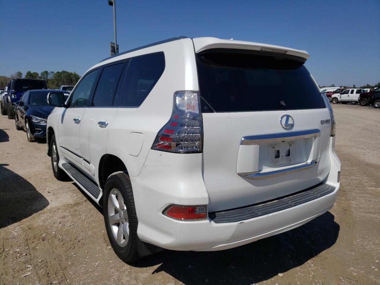 Photo 3 from auction – 2014 LEXUS GX 460 with VIN JTJBM7FX1E5072617