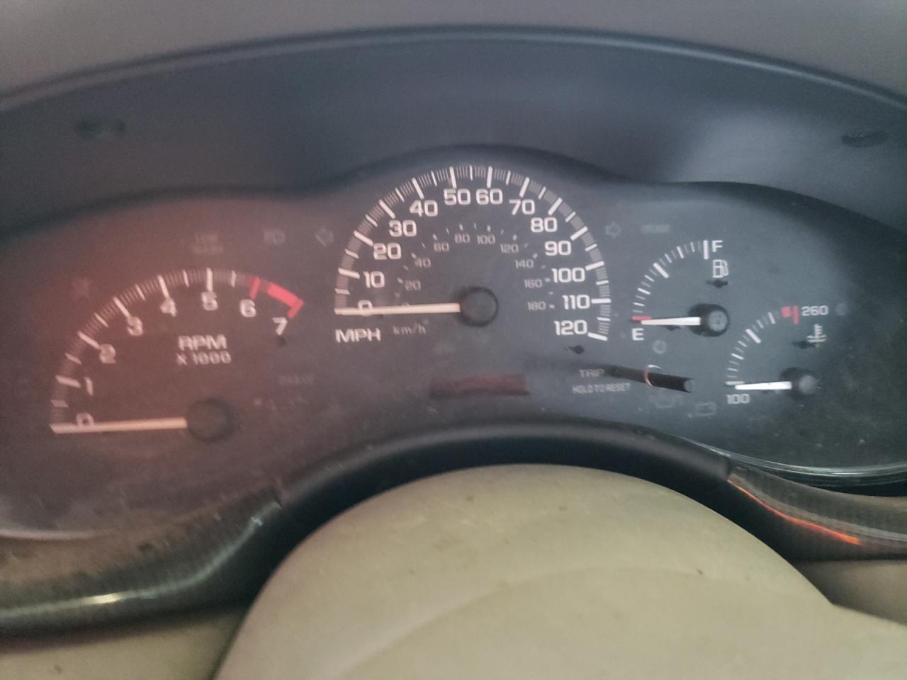 Photo 8 from auction – 2001 CHEVROLET MALIBU with VIN 1G1ND52J21M588399