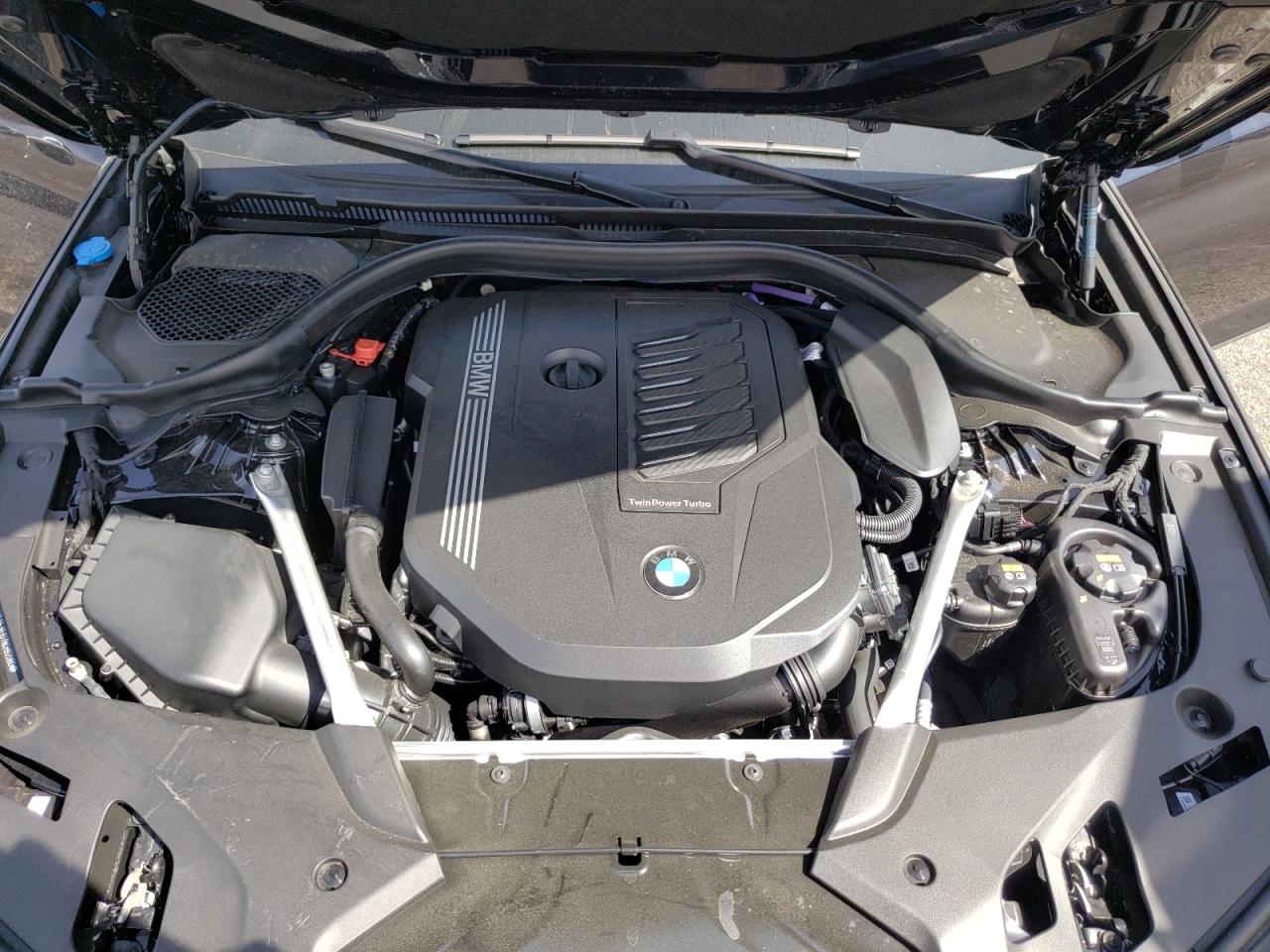 Photo 7 from auction – 2022 BMW 540 I with VIN WBA53BJ07NCH92080