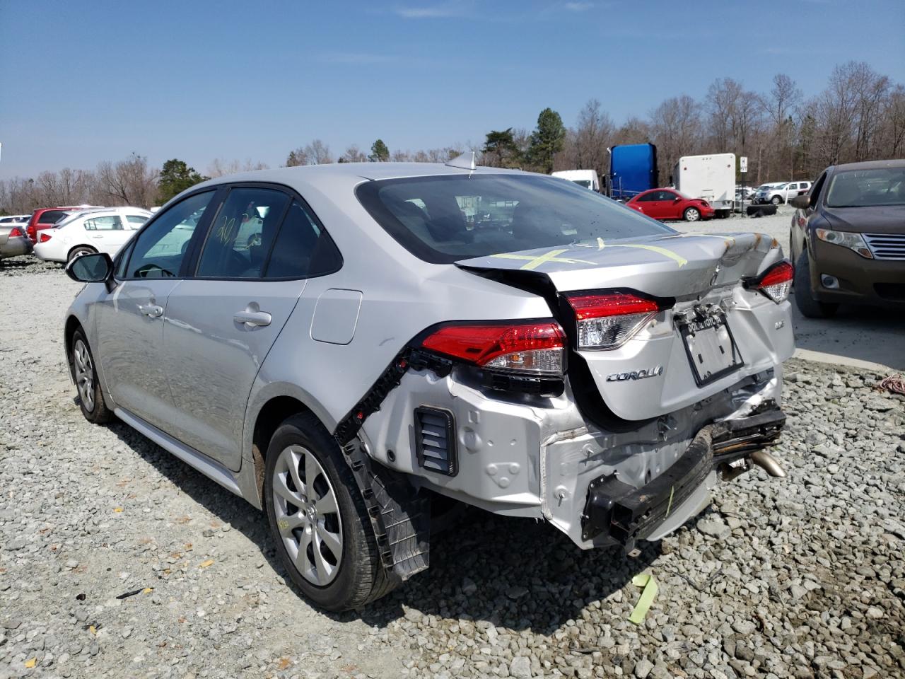 Photo 3 from auction – 2020 TOYOTA COROLLA LE with VIN 5YFEPRAE2LP114835