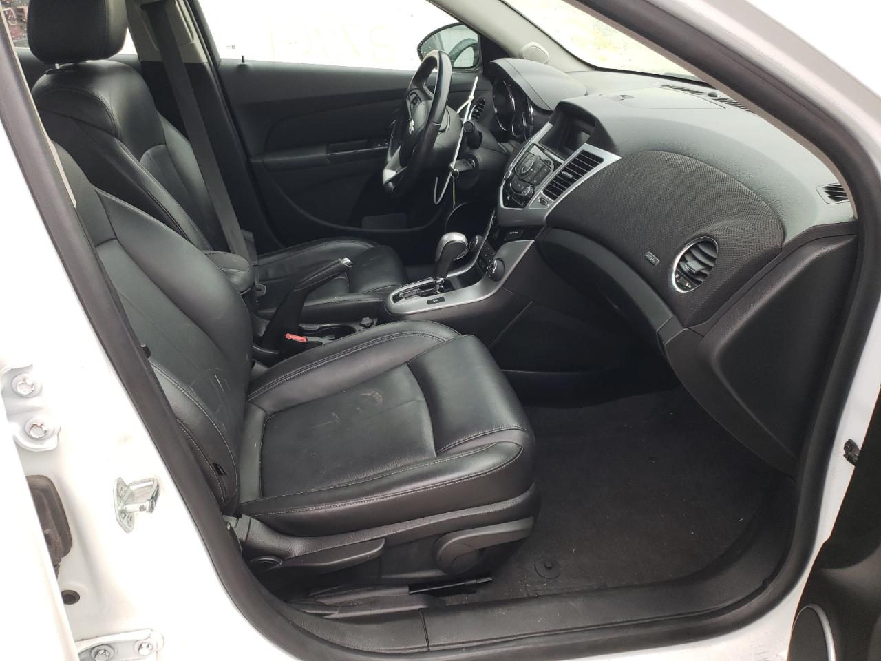 Photo 5 from auction – 2011 CHEVROLET CRUZE LT with VIN 1G1PG5S97B7238871