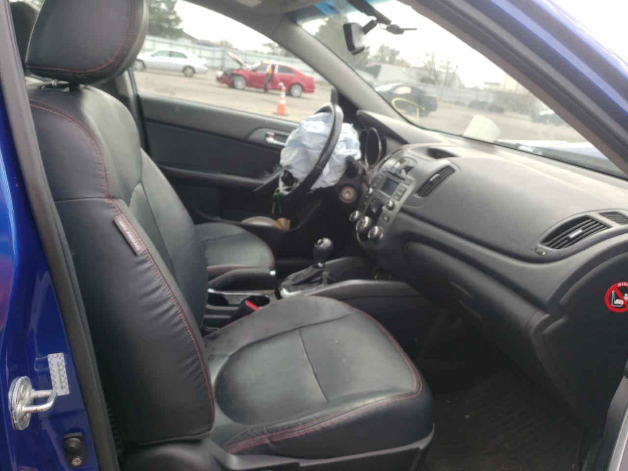 Photo 5 from auction – 2013 KIA FORTE SX with VIN KNAFW5A35D5697766